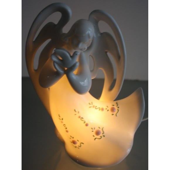 Appletree Design Porcelain Heaven & Earth Peaceful Angel Nightlight 7" /62" Cord - Picture 2 of 7